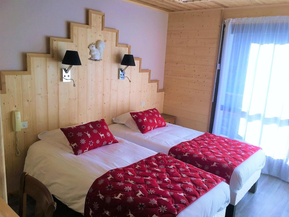 Hotel Le Soly Morzine Exteriör bild