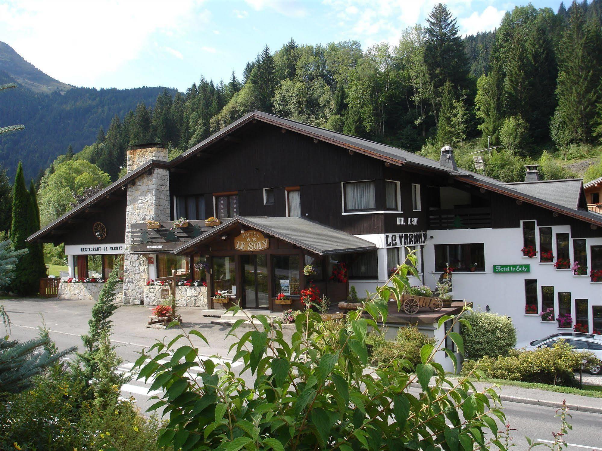 Hotel Le Soly Morzine Exteriör bild